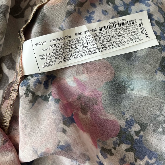 Zara Multicolor Floral Ruffle Blouse - Picture 8 of 8